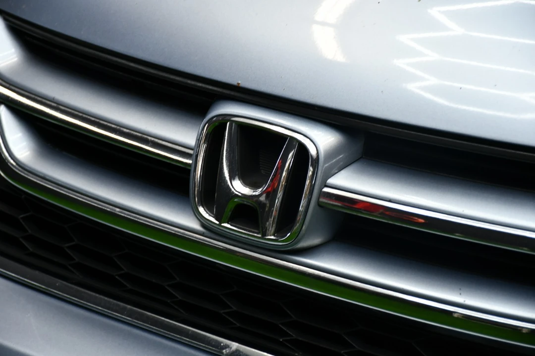 2010 Honda CR-V 3rd Gen - Image 7 of 21