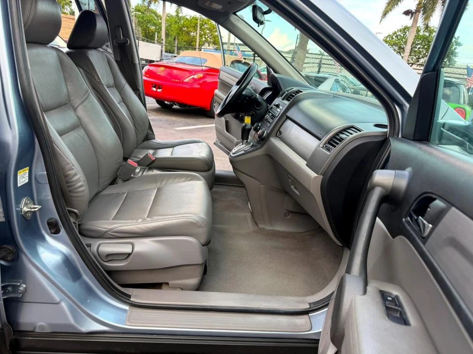 2010 Honda CR-V 3rd Gen - Image 27 of 31