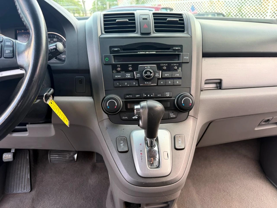 2010 Honda CR-V 3rd Gen - Image 24 of 31