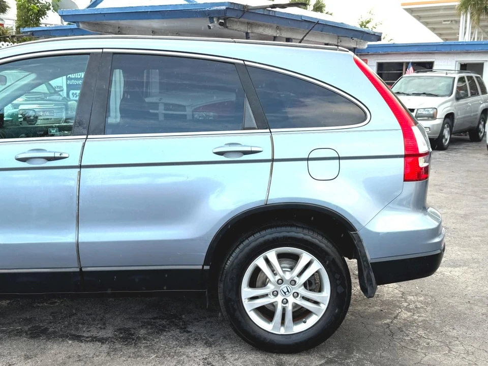 2010 Honda CR-V 3rd Gen - Image 11 of 31