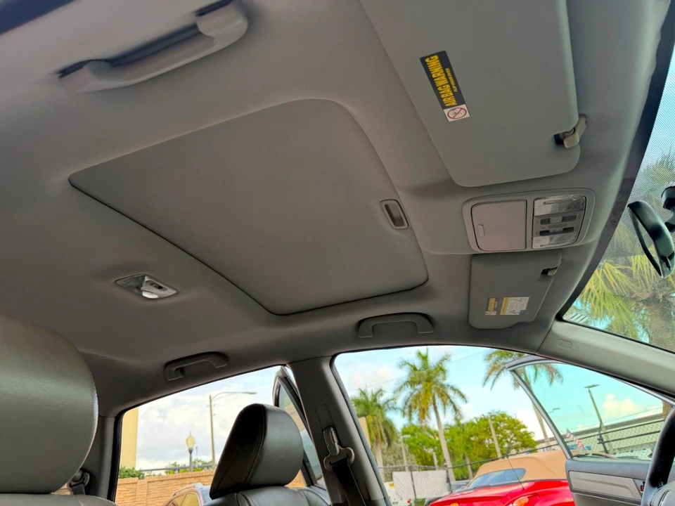 2010 Honda CR-V 3rd Gen - Image 30 of 31