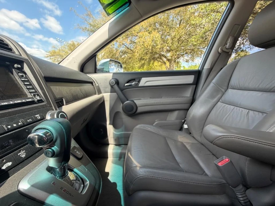 2010 Honda CR-V 3rd Gen - Image 9 of 21