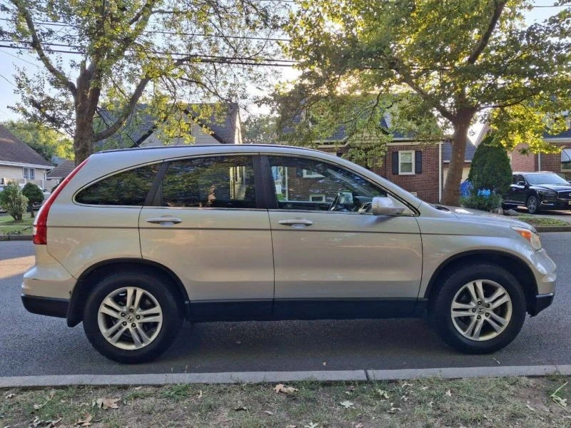 2010 Honda CR-V 3rd Gen - Image 9 of 12