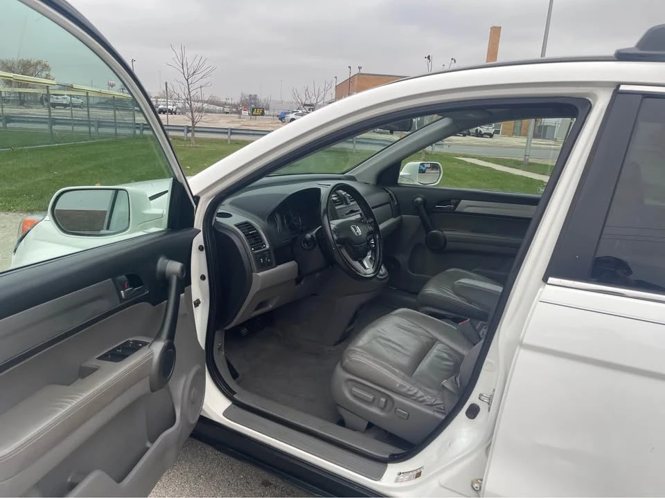 2010 Honda CR-V 3rd Gen - Image 3 of 11