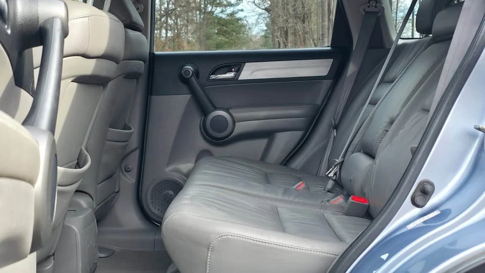 2010 Honda CR-V 3rd Gen - Image 4 of 20