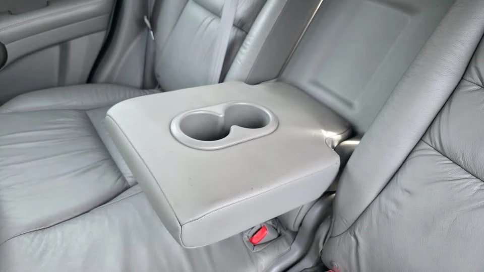 2010 Honda CR-V 3rd Gen - Image 9 of 20