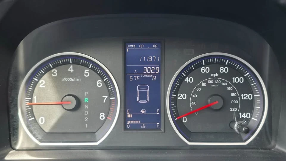 2010 Honda CR-V 3rd Gen - Image 15 of 20