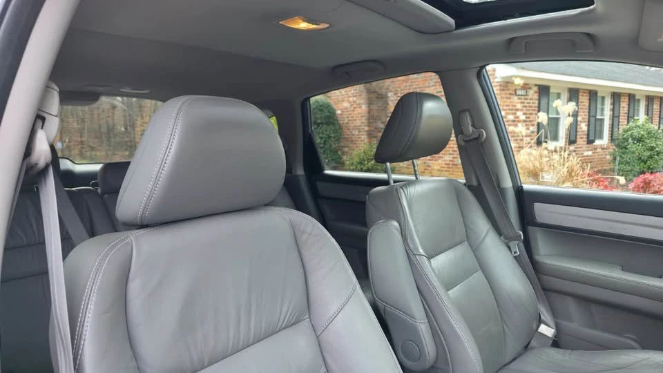 2010 Honda CR-V 3rd Gen - Image 13 of 20