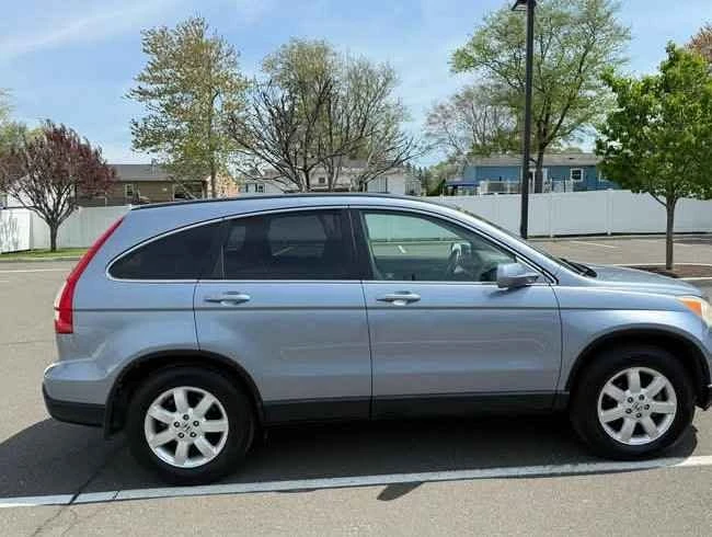 2010 Honda CR-V 3rd Gen - Image 3 of 9