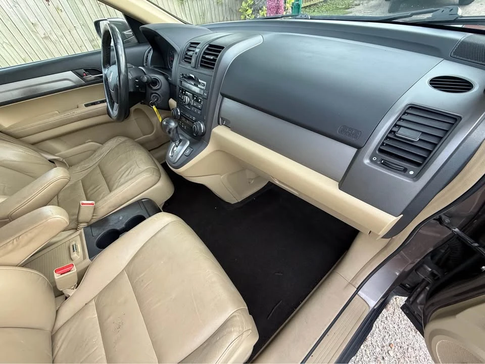 2010 Honda CR-V 3rd Gen - Image 15 of 21