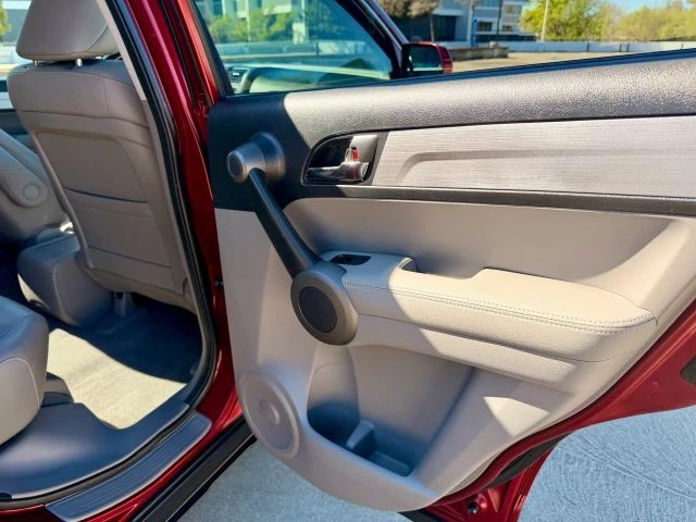 2010 Honda CR-V 3rd Gen - Image 12 of 21