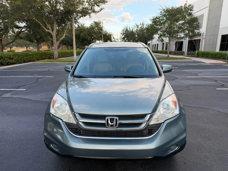 2010 Honda CR-V 3rd Gen - Image 2 of 14