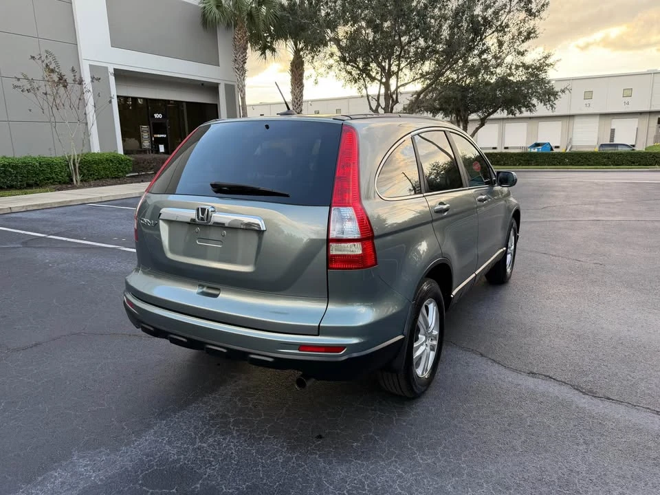 2010 Honda CR-V 3rd Gen - Image 5 of 14