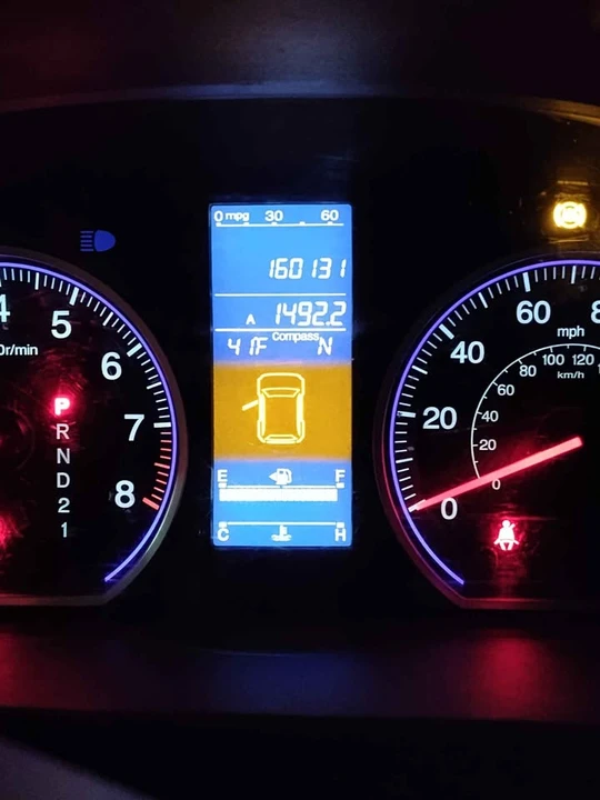 2010 Honda CR-V 3rd Gen - Image 9 of 13