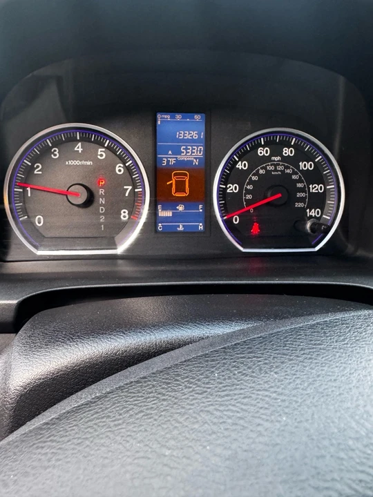 2010 Honda CR-V 3rd Gen - Image 10 of 20