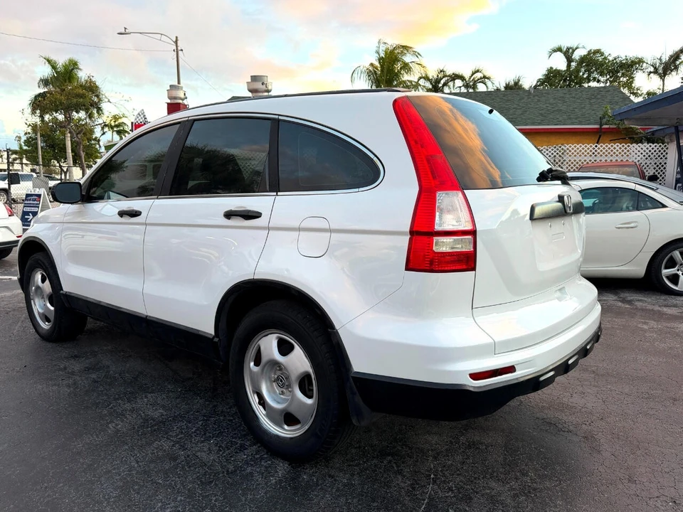 2010 Honda CR-V 3rd Gen - Image 16 of 21