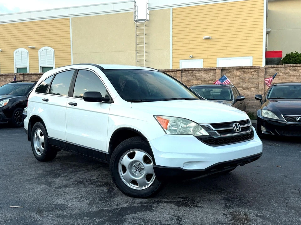 2010 Honda CR-V 3rd Gen - Image 2 of 21