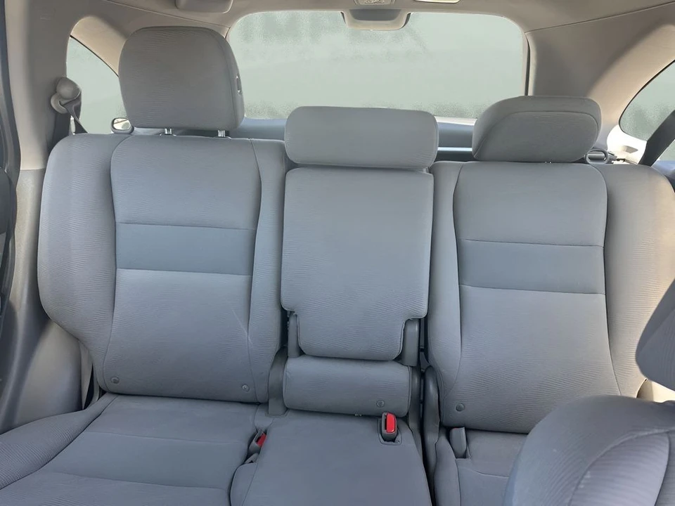 2010 Honda CR-V 3rd Gen - Image 10 of 21