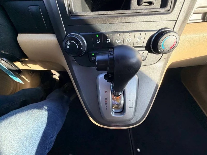 2010 Honda CR-V 3rd Gen - Image 10 of 12