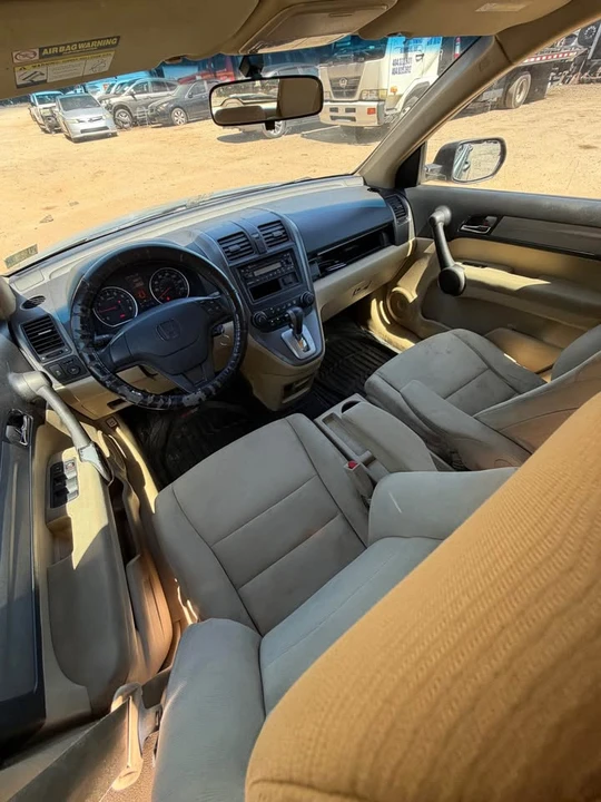 2010 Honda CR-V 3rd Gen - Image 6 of 7