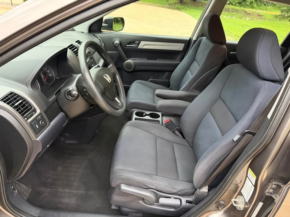 2010 Honda CR-V 3rd Gen - Image 11 of 20