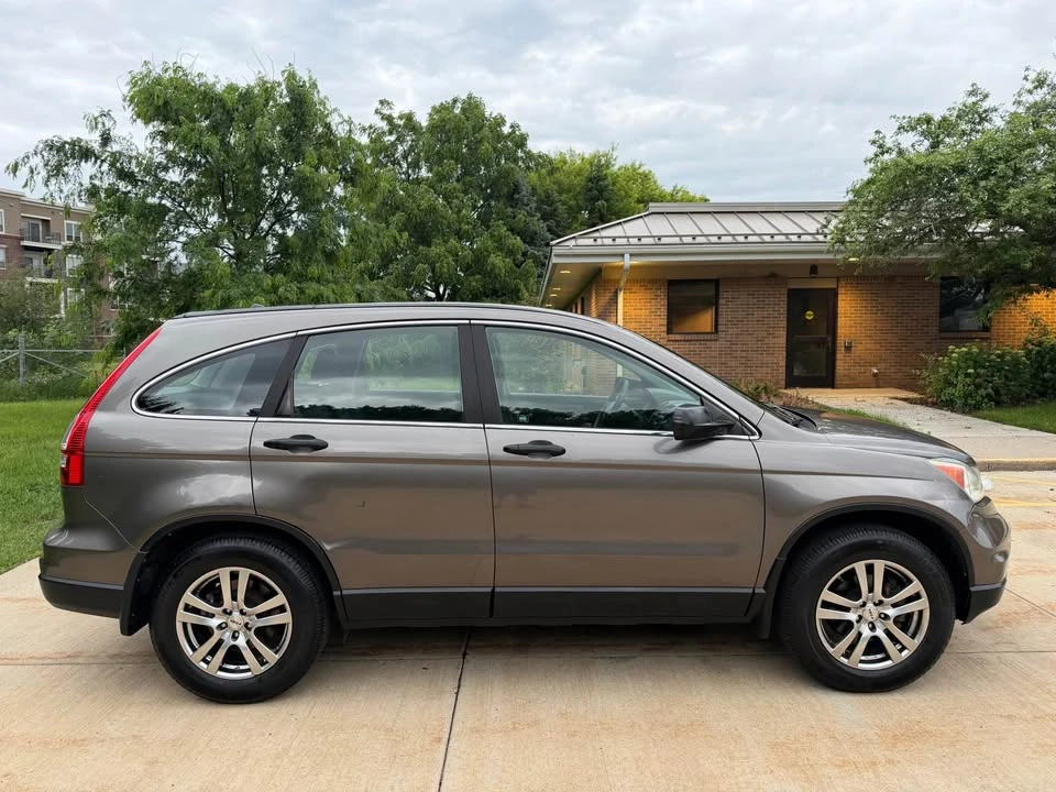 2010 Honda CR-V 3rd Gen - Image 6 of 20