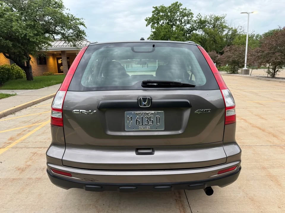 2010 Honda CR-V 3rd Gen - Image 9 of 20