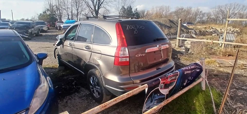 2010 Honda CR-V 3rd Gen - Image 4 of 6