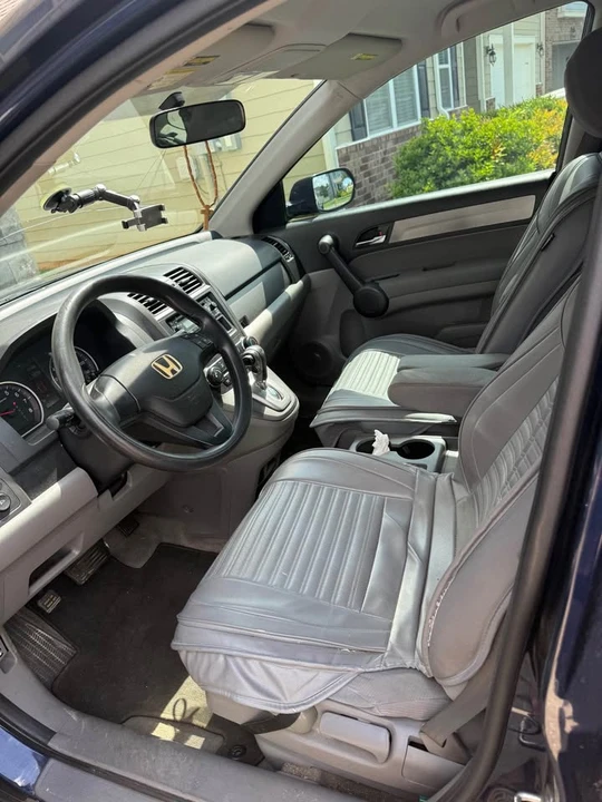 2010 Honda CR-V 3rd Gen - Image 8 of 9