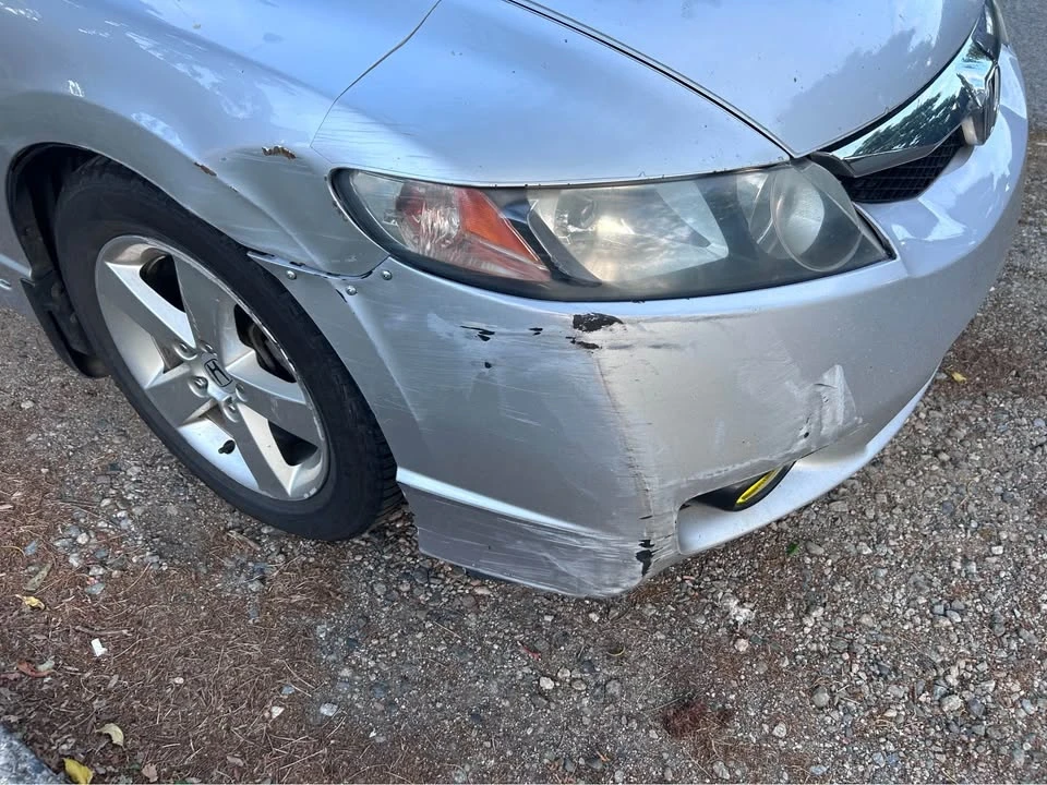 2010 Honda Civic 8th Gen - Image 8 of 11