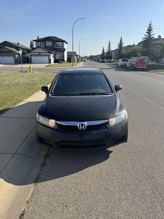 2010 Honda Civic 8th Gen - Image 9 of 11