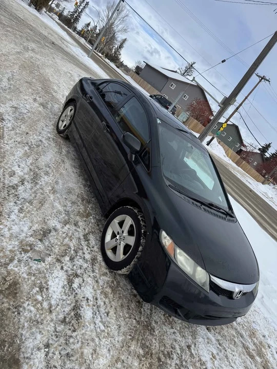 2010 Honda Civic 8th Gen - Image 6 of 11