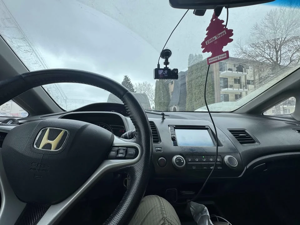 2010 Honda Civic 8th Gen - Image 2 of 11