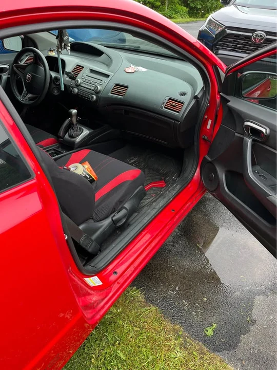2010 Honda Civic 8th Gen - Image 10 of 10