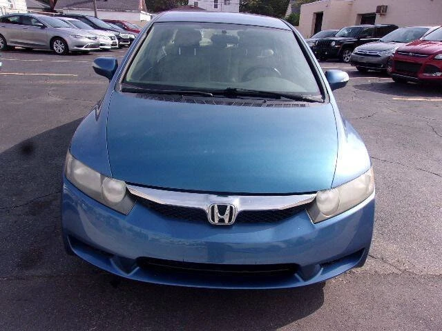 2010 Honda Civic 8th Gen - Image 4 of 20