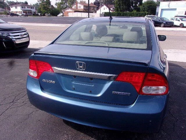 2010 Honda Civic 8th Gen - Image 7 of 20