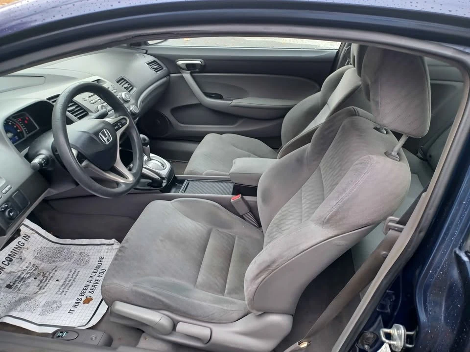 2010 Honda Civic 8th Gen - Image 12 of 15