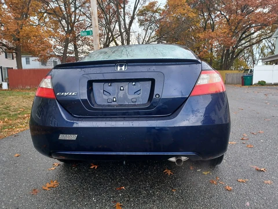 2010 Honda Civic 8th Gen - Image 6 of 15