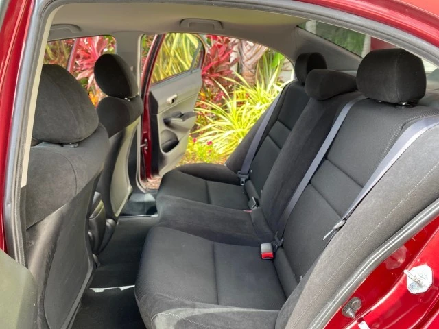2010 Honda Civic 8th Gen - Image 15 of 22