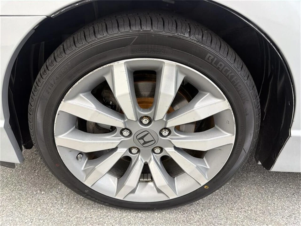 2010 Honda Civic 8th Gen - Image 16 of 16