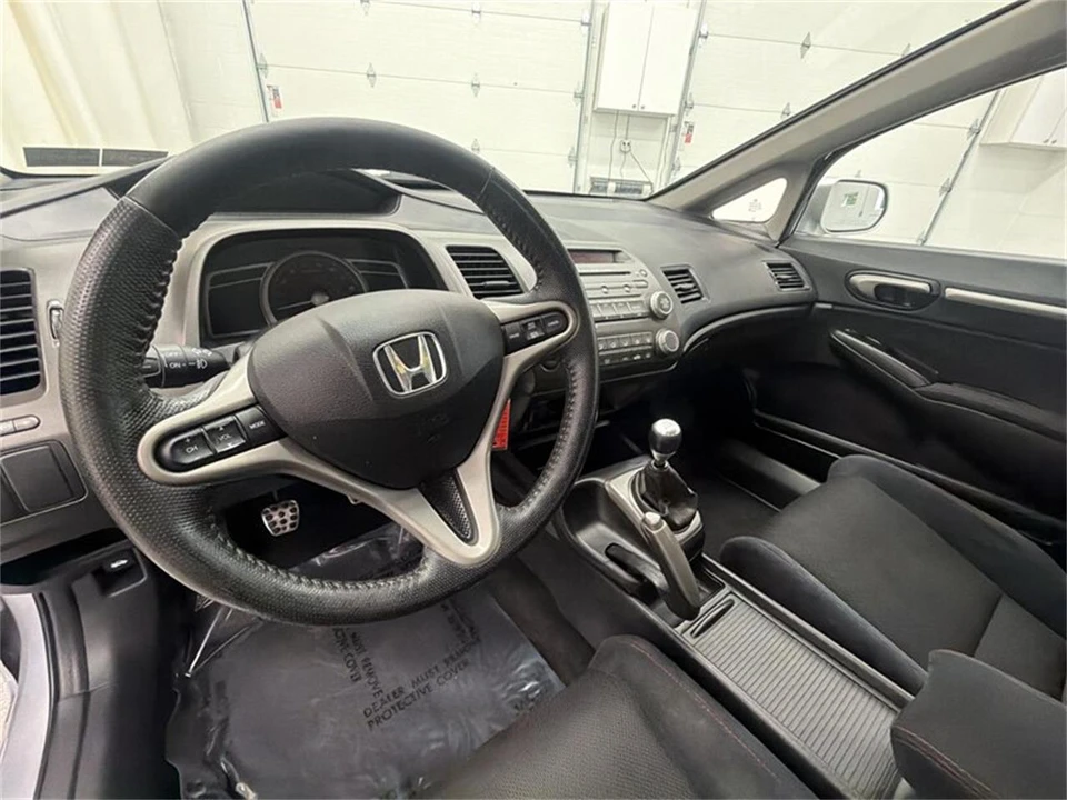 2010 Honda Civic 8th Gen - Image 11 of 16