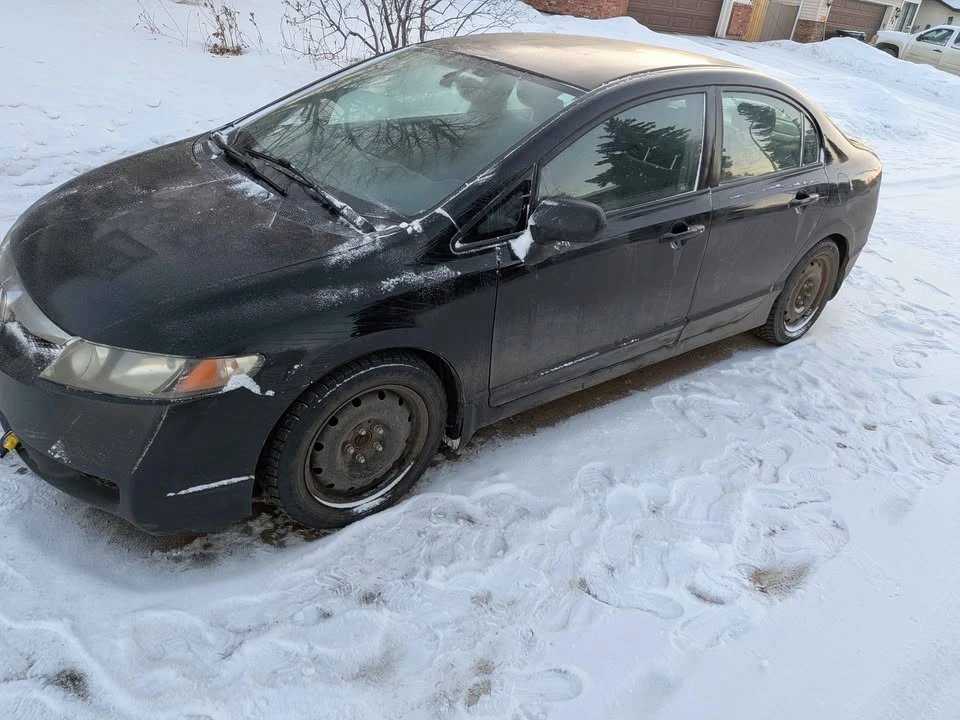 2010 Honda Civic 8th Gen - Image 8 of 10