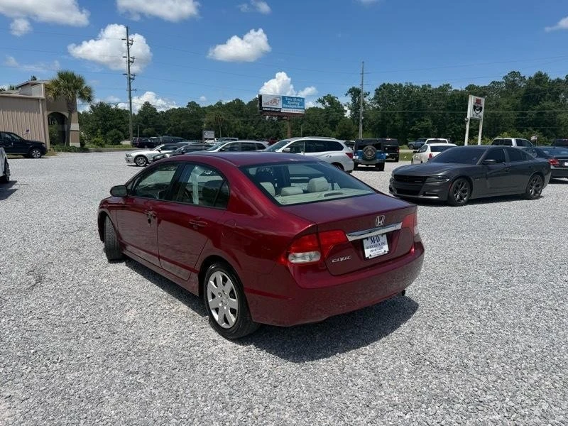 2010 Honda Civic 8th Gen - Image 3 of 11