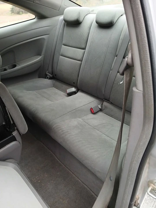 2010 Honda Civic 8th Gen - Image 4 of 4