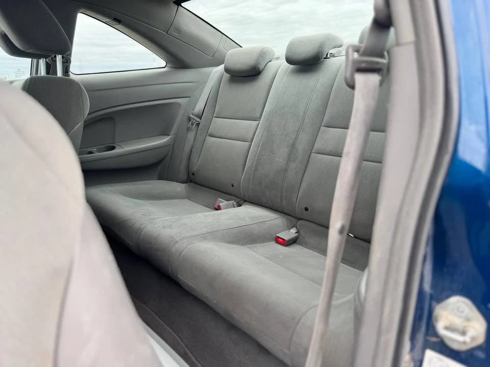 2010 Honda Civic 8th Gen - Image 11 of 20