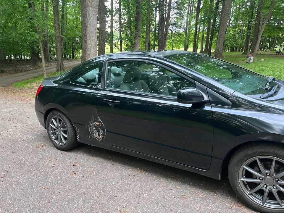 2010 Honda Civic 8th Gen - Image 5 of 12