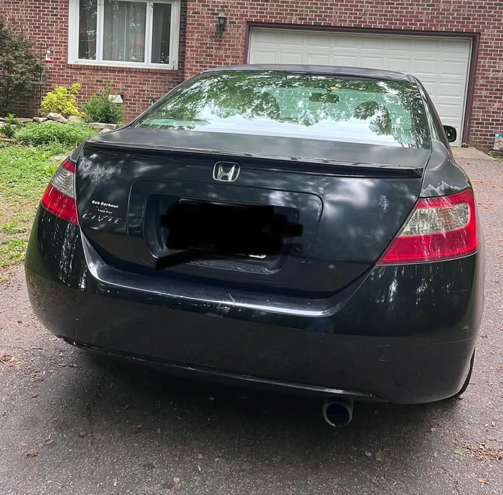 2010 Honda Civic 8th Gen - Image 4 of 12