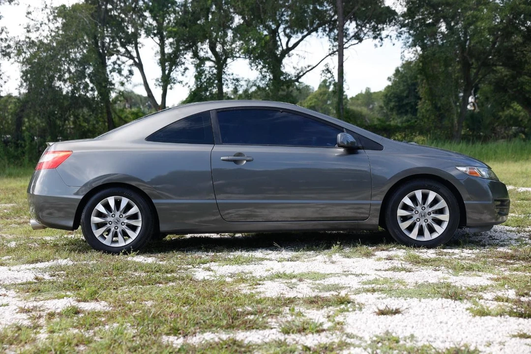 2010 Honda Civic 8th Gen - Image 13 of 31