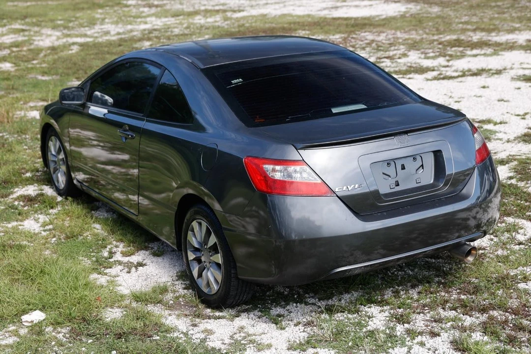 2010 Honda Civic 8th Gen - Image 5 of 31