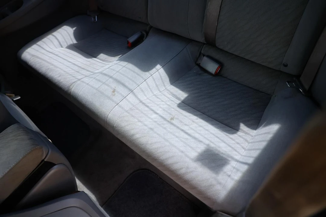 2010 Honda Civic 8th Gen - Image 10 of 31